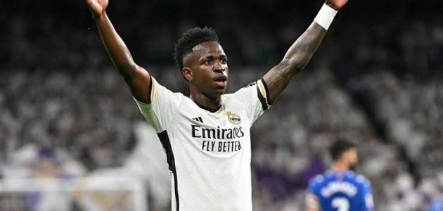 مستقبل فينيسيوس جونيور بين الغموض والعروض الضخمة: هل اقتربت نهاية رحلته مع ريال مدريد؟