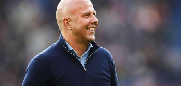 آرني سلوت يعترف بالمسؤولية الكاملة بعد سقوط ليفربول أمام نوتنجهام فورست